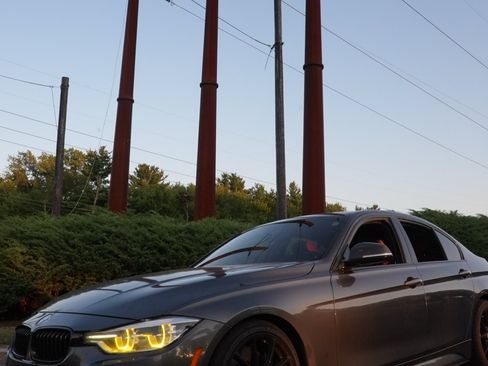 Used 2016 BMW 340i xDrive Sedan image 1