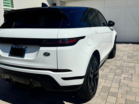Used 2023 Land Rover Range Rover Evoque R-Dynamic S AWD/4WD image 5