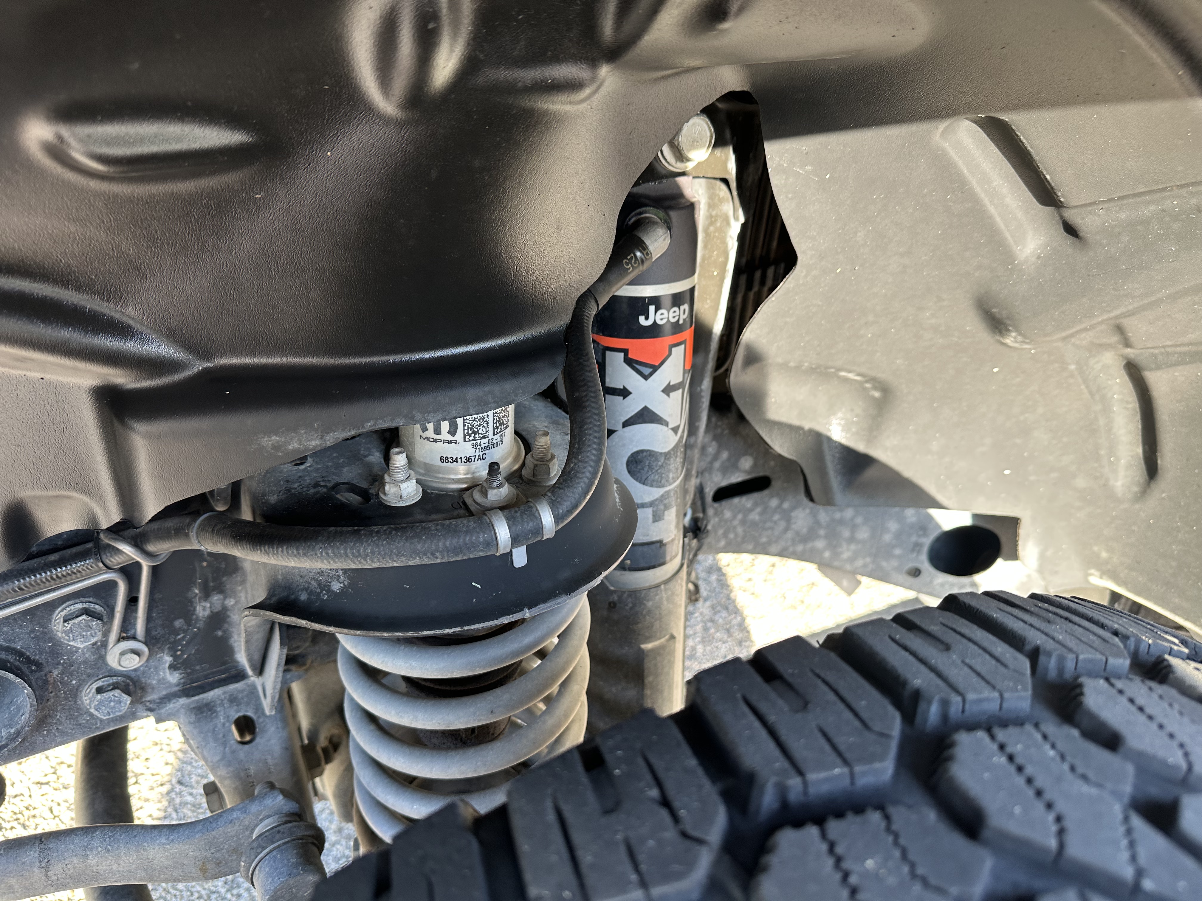 Used 2021 Jeep Gladiator Mojave AWD/4WD image 9