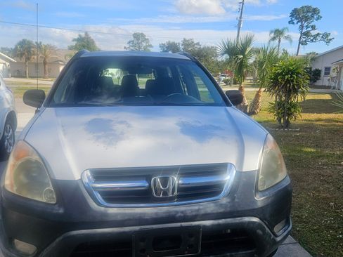 Used 2003 Honda CR-V LX image 4
