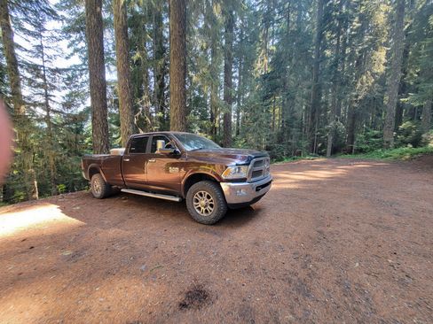 Used 2015 RAM 2500 Laramie image 12