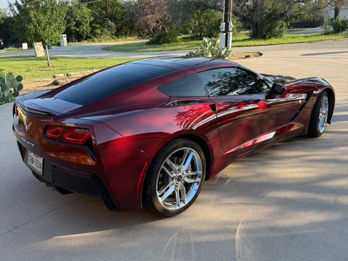 Used 2019 Chevrolet Corvette Stingray Coupe w/ 2LT Preferred Equipment Group RWD image 6