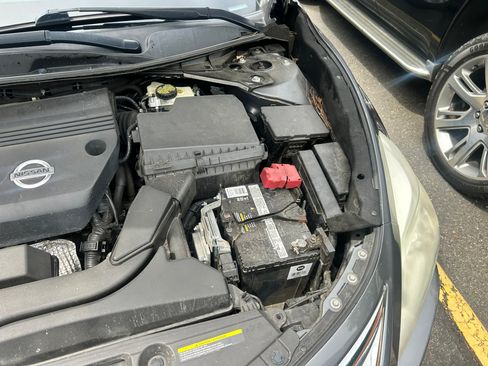 Used 2015 Nissan Altima 2.5 S w/ Power Driver Seat Package image 18