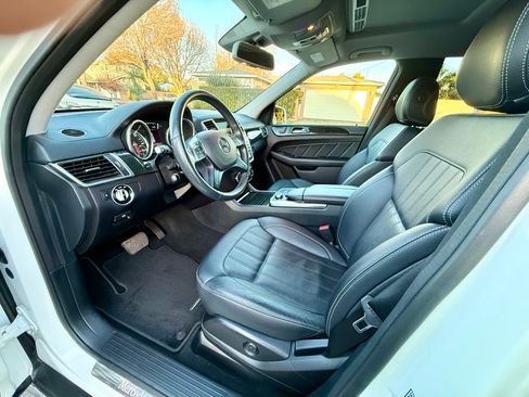 Used 2016 Mercedes-Benz GL 320 BlueTEC 4MATIC image 13