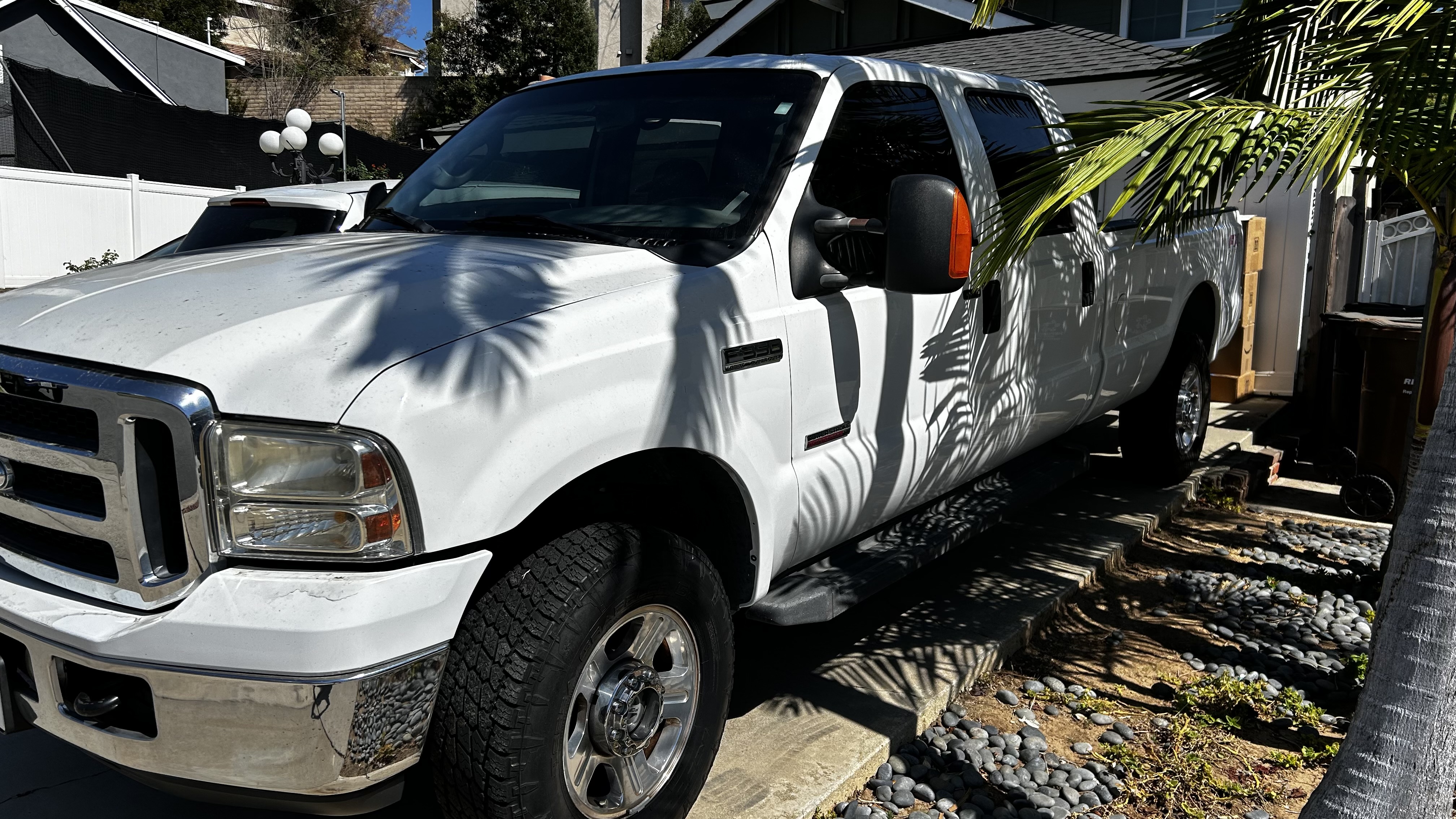 Used 2006 Ford F350 Lariat AWD/4WD image 1