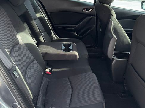 Used 2014 MAZDA MAZDA3 i Touring w/ Technology Package image 22