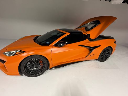 Used 2023 Chevrolet Corvette Z06 RWD image 15