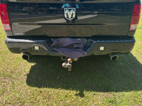 Used 2013 RAM 1500 Express image 10