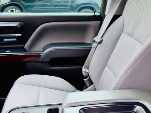 Used 2014 GMC Sierra 1500 SLE w/ SLE Value Package image 10