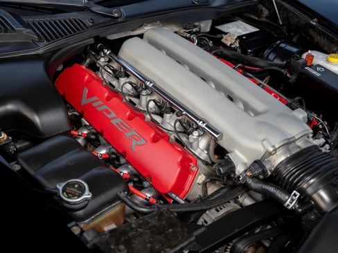 Used 2004 Dodge Viper SRT-10 RWD image 15