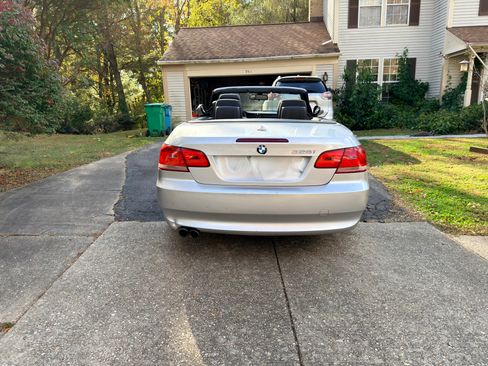 Used 2009 BMW 328i 328i Convertible 2D image 5