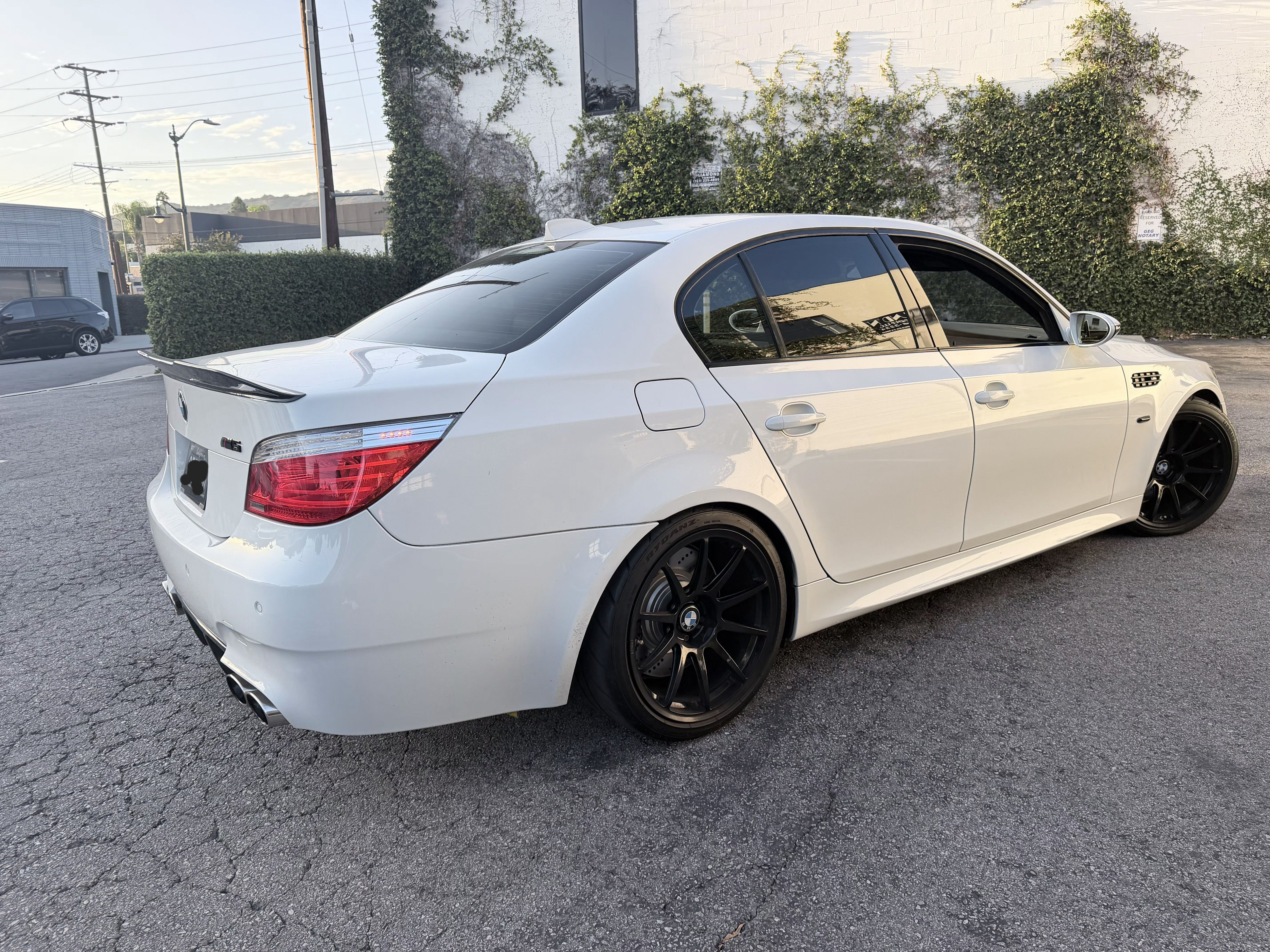 Used 2008 BMW M5 RWD image 10