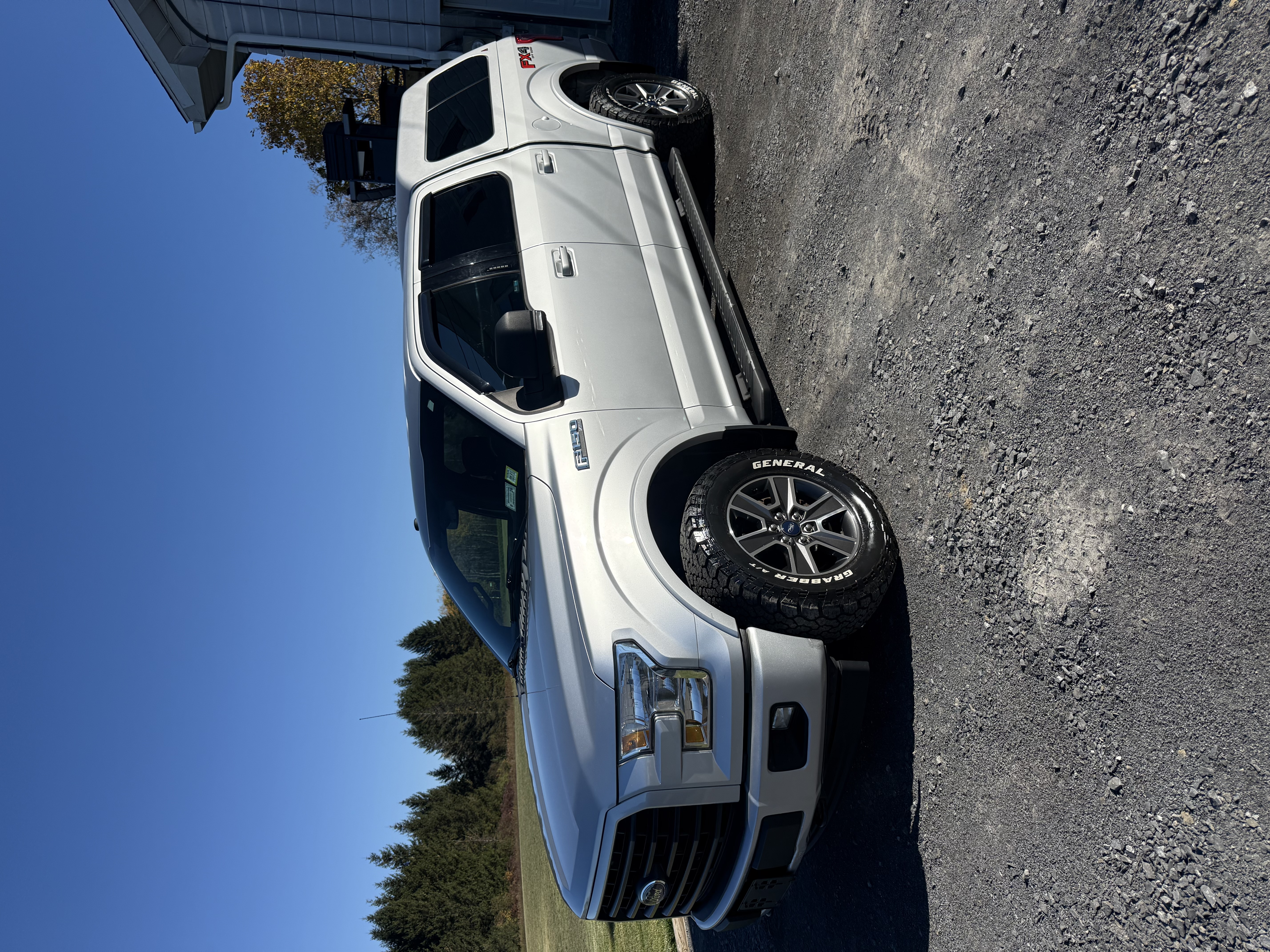 Used 2017 Ford F150 XLT w/ Equipment Group 302A Luxury AWD/4WD image 1