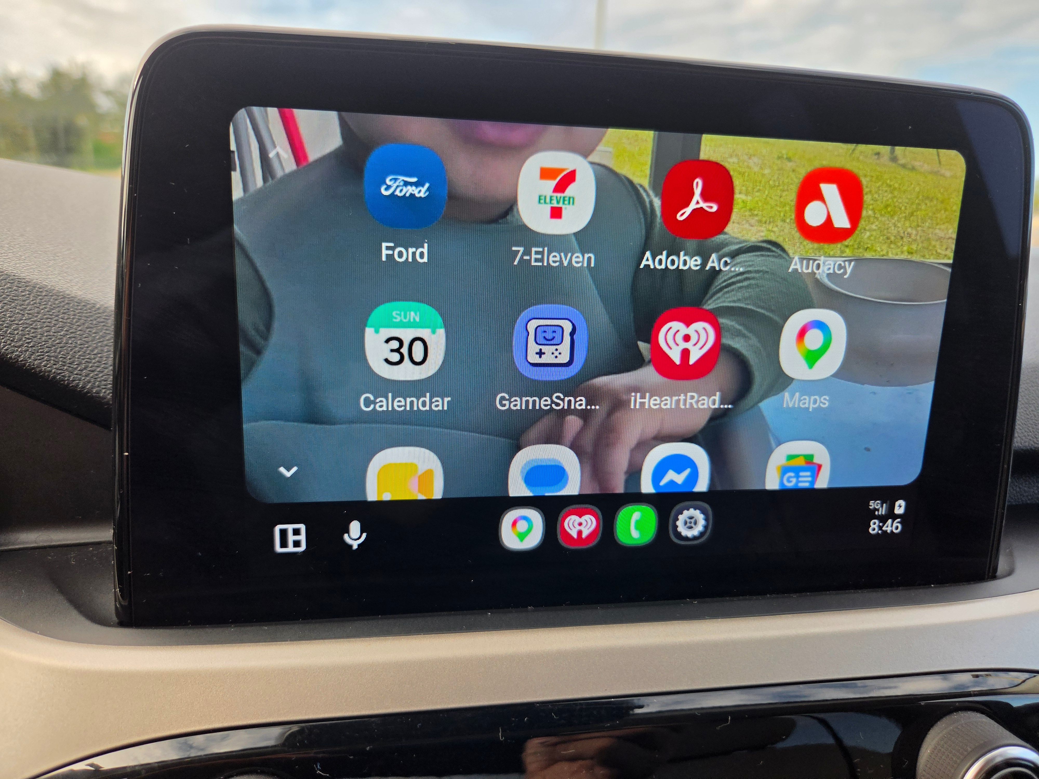 Used 2021 Ford Escape SE w/ Convenience Package FWD image 19