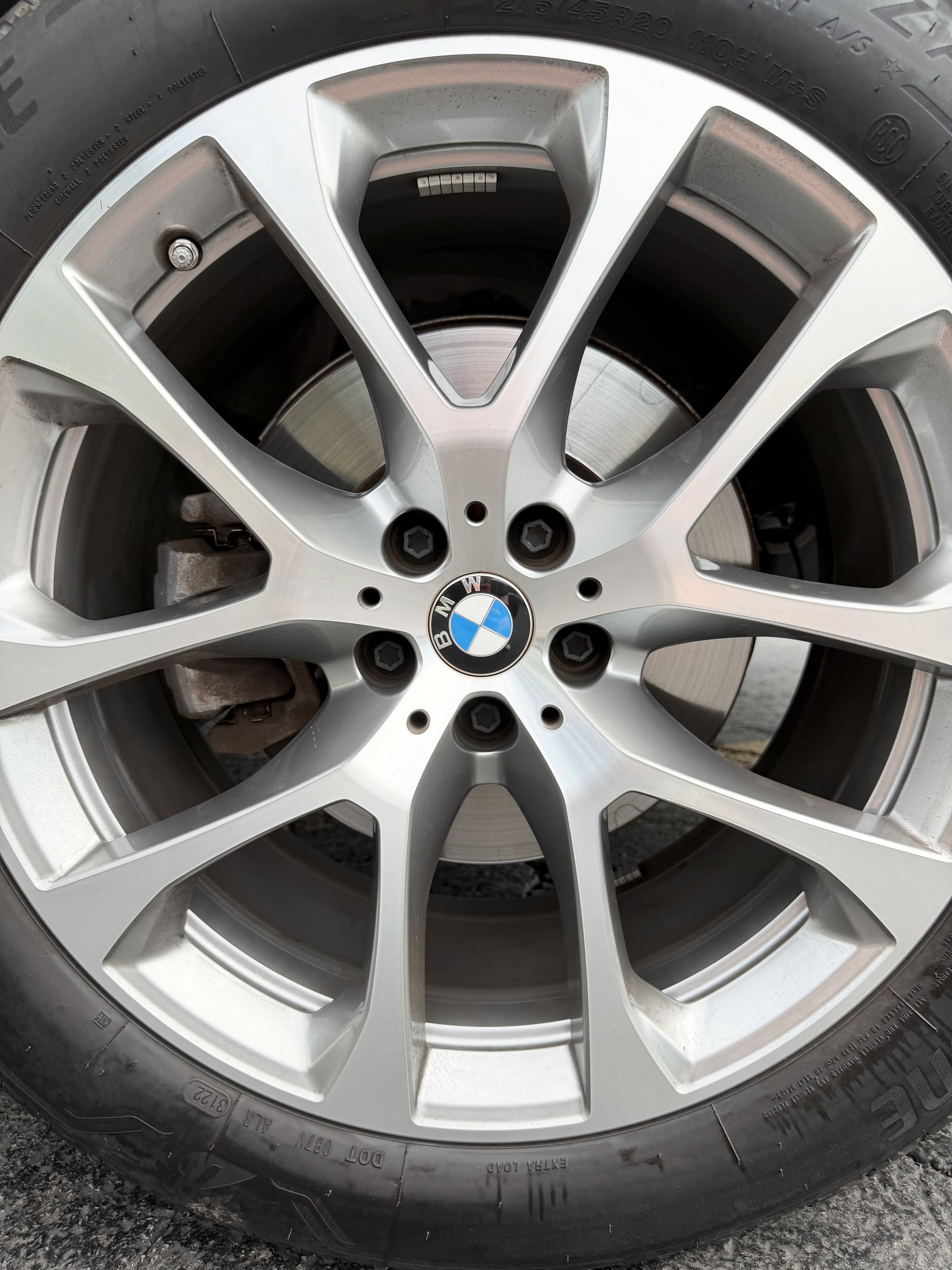 Used 2023 BMW X6 xDrive40i w/ Premium Package AWD/4WD image 22