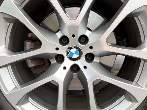 Used 2023 BMW X6 xDrive40i w/ Premium Package AWD/4WD image 22
