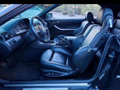 Used 2004 BMW 330Ci Convertible image 8