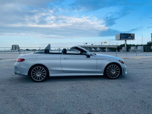 Used 2019 Mercedes-Benz C 300 Cabriolet image 11