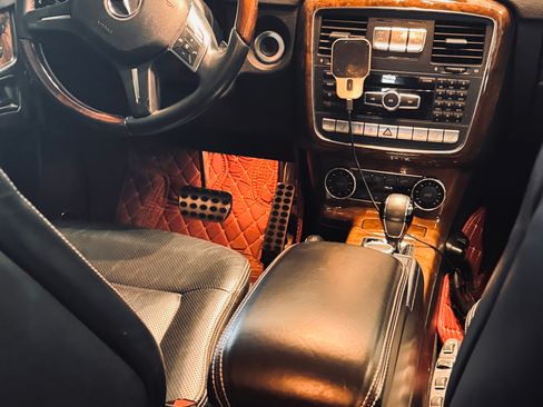Used 2013 Mercedes-Benz G 550 image 9