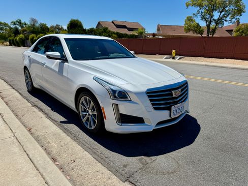 Used 2017 Cadillac CTS Luxury RWD image 5