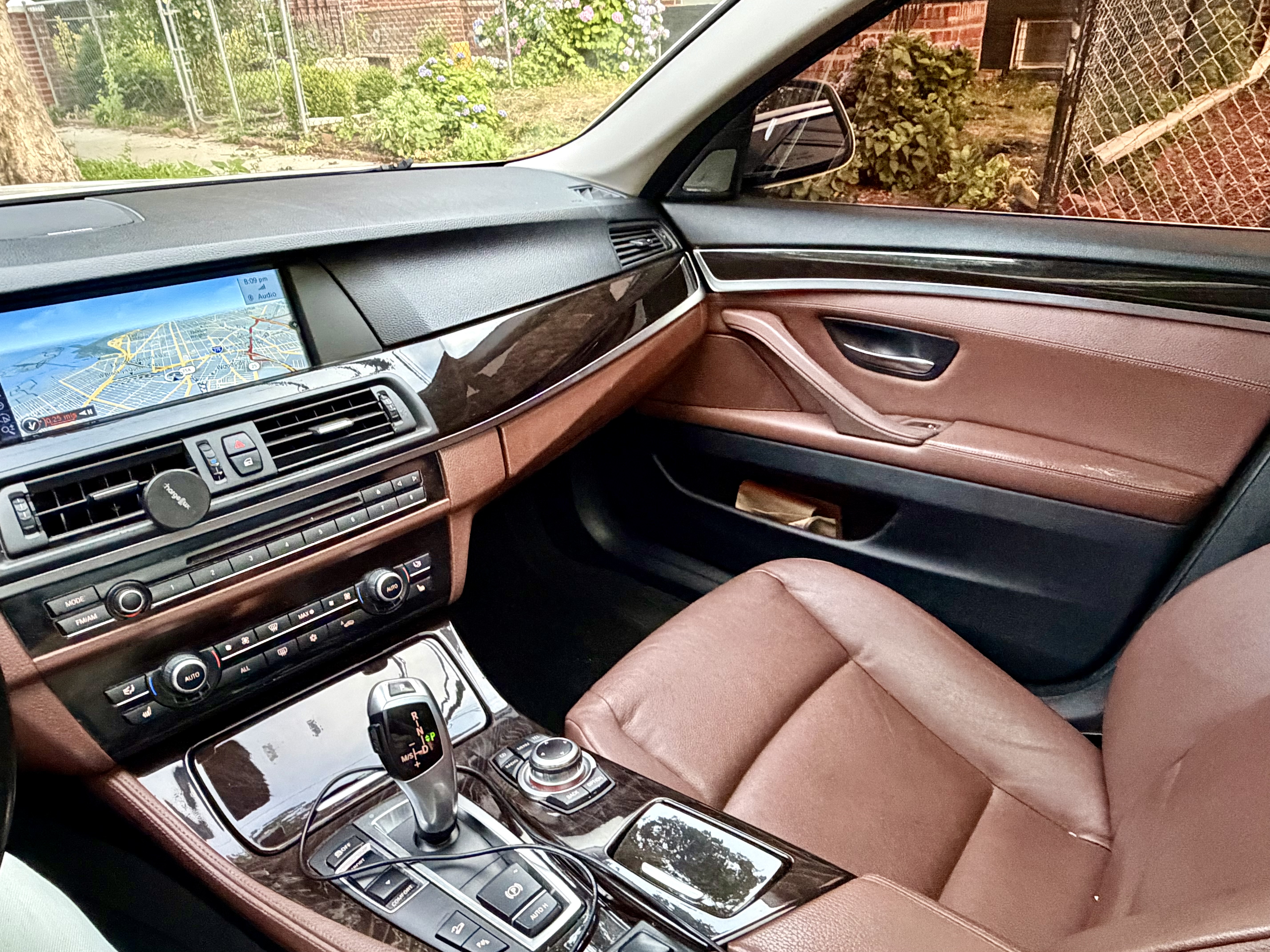 Used 2012 BMW 528i xDrive Sedan AWD/4WD image 14