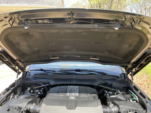 Used 2019 Land Rover Range Rover Sport HSE AWD/4WD image 12