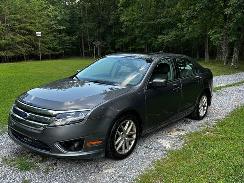 Used 2011 Ford Fusion SEL w/ 301A Rapid Spec Order Code FWD image 1