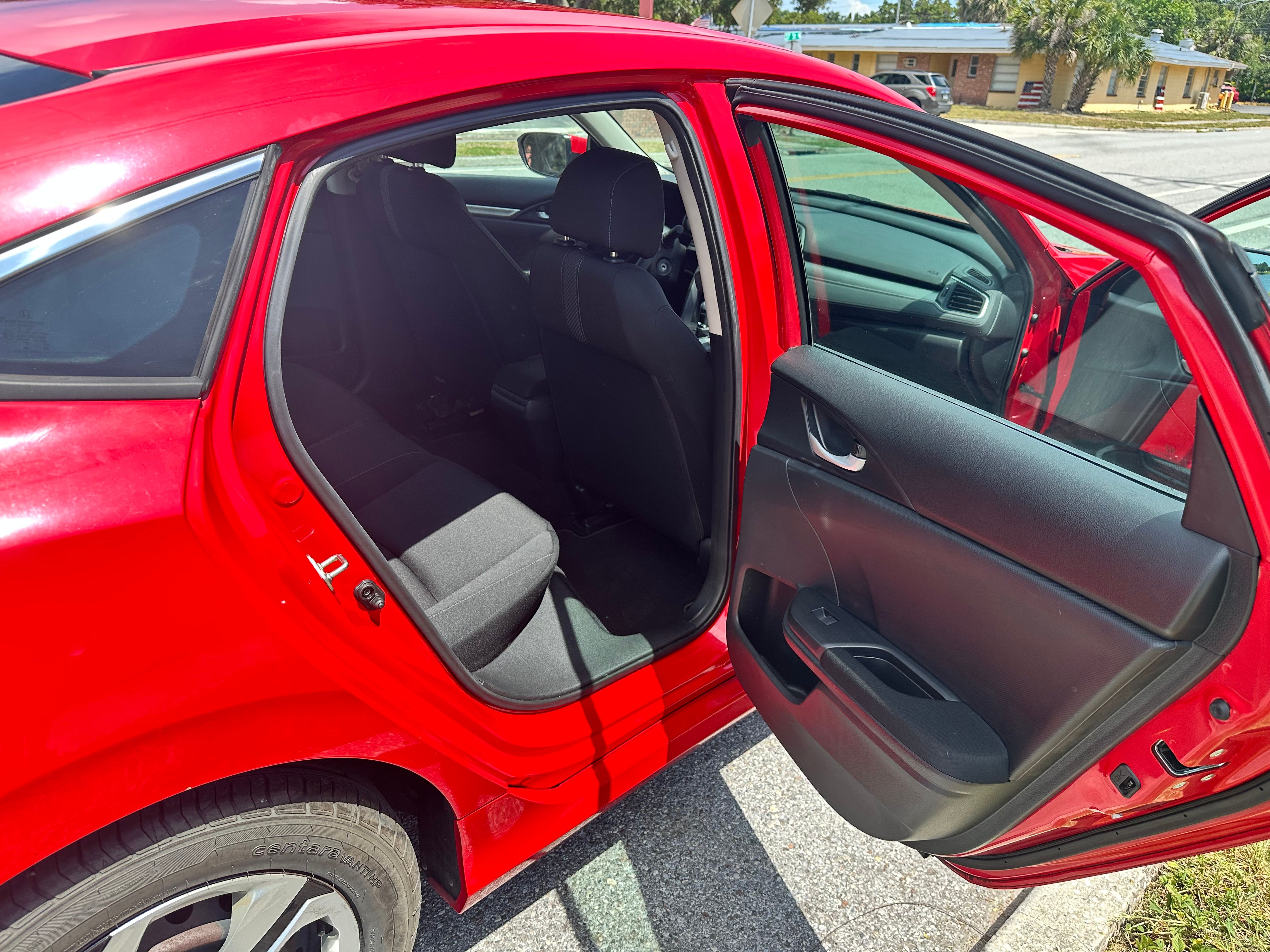 Used 2018 Honda Civic LX image 9