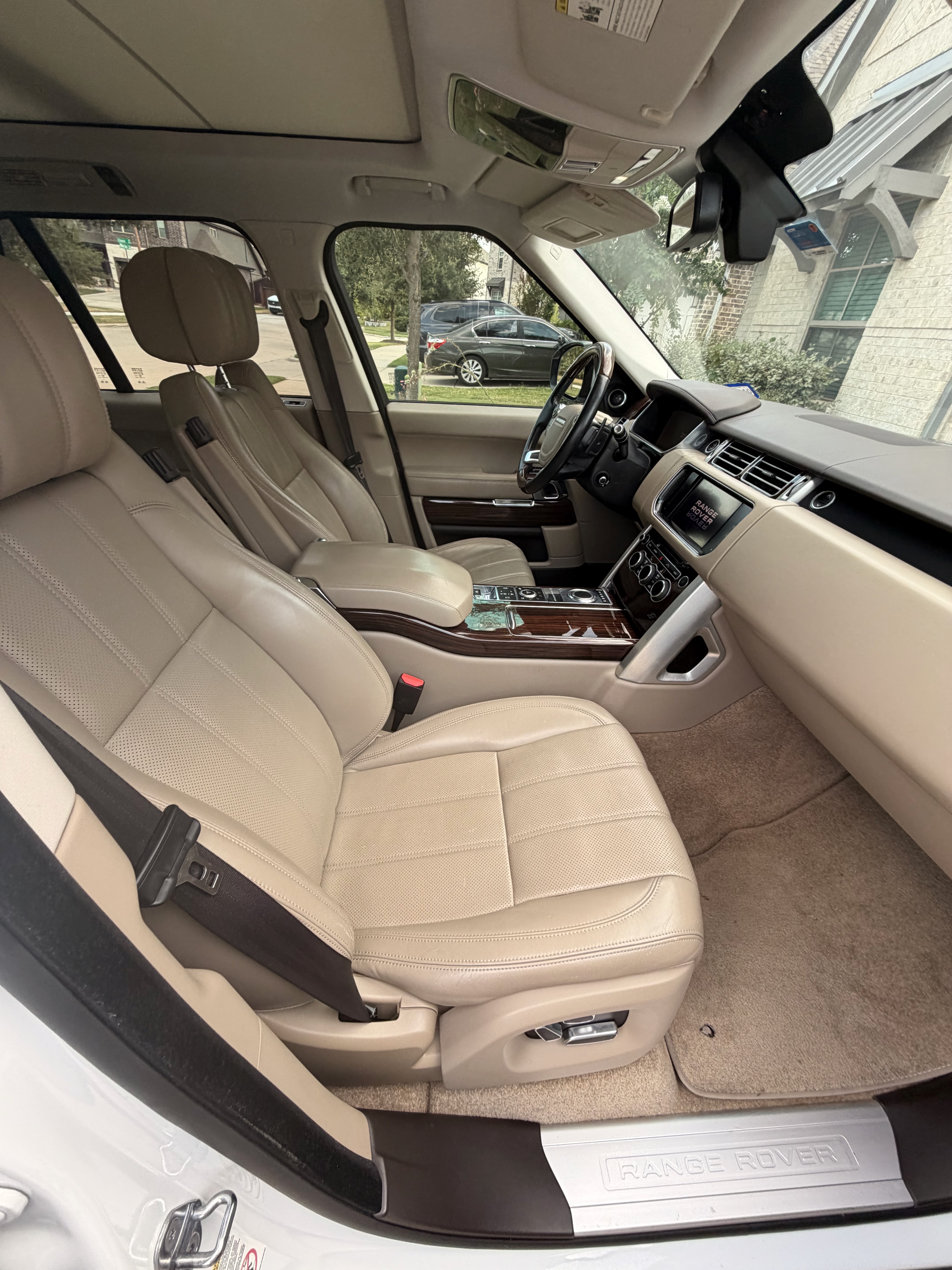 Used 2013 Land Rover Range Rover Supercharged AWD/4WD image 10