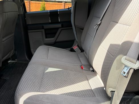 Used 2018 Ford F150 XLT image 6