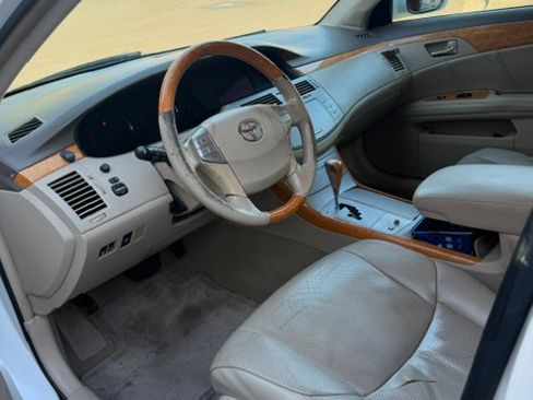 Used 2007 Toyota Avalon Limited FWD image 5