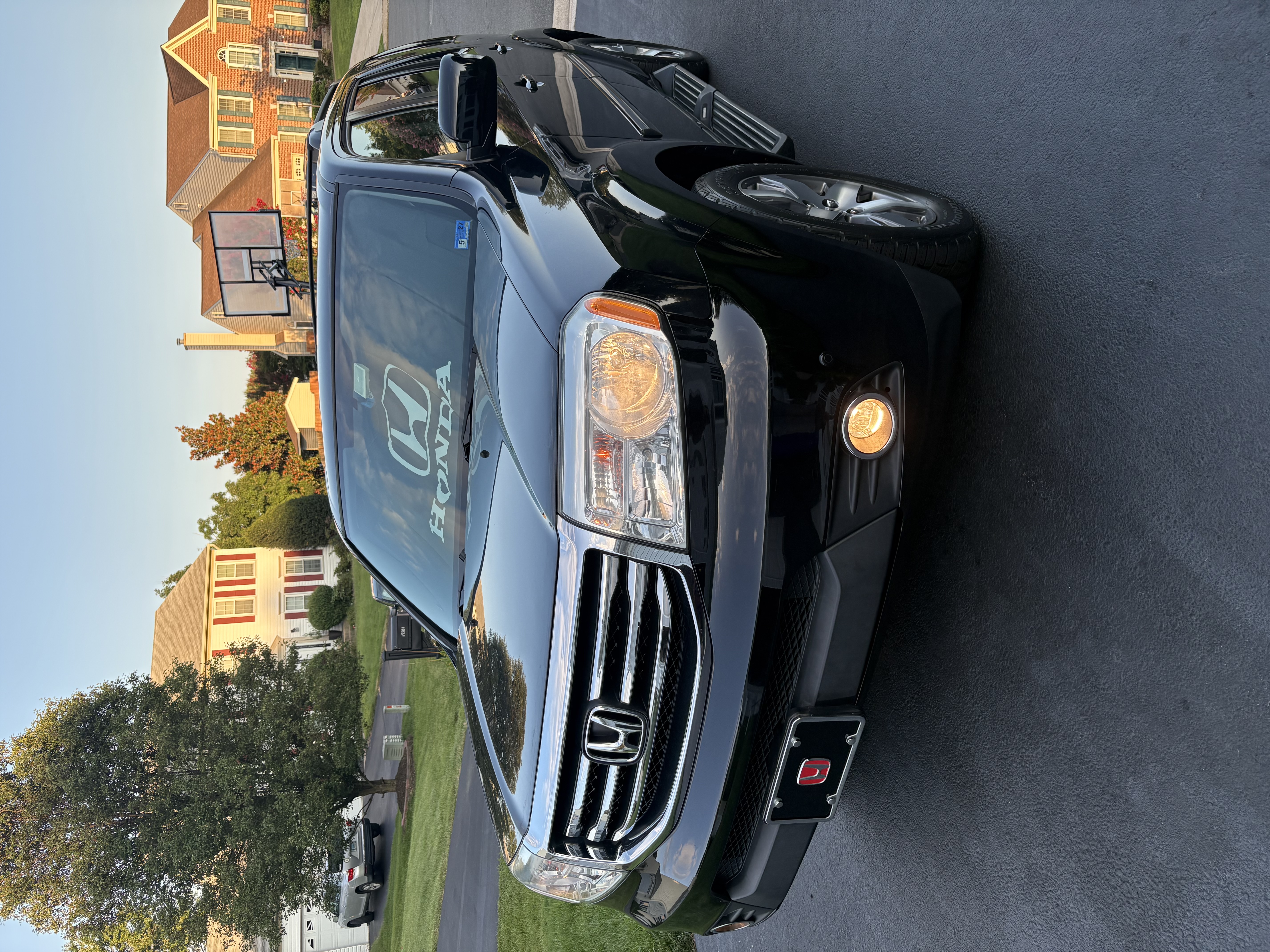 Used 2014 Honda Pilot Touring image 1