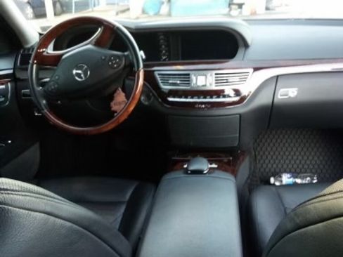 Used 2012 Mercedes-Benz S 550 4MATIC image 5