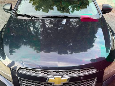 Used 2014 Chevrolet Cruze LS image 6