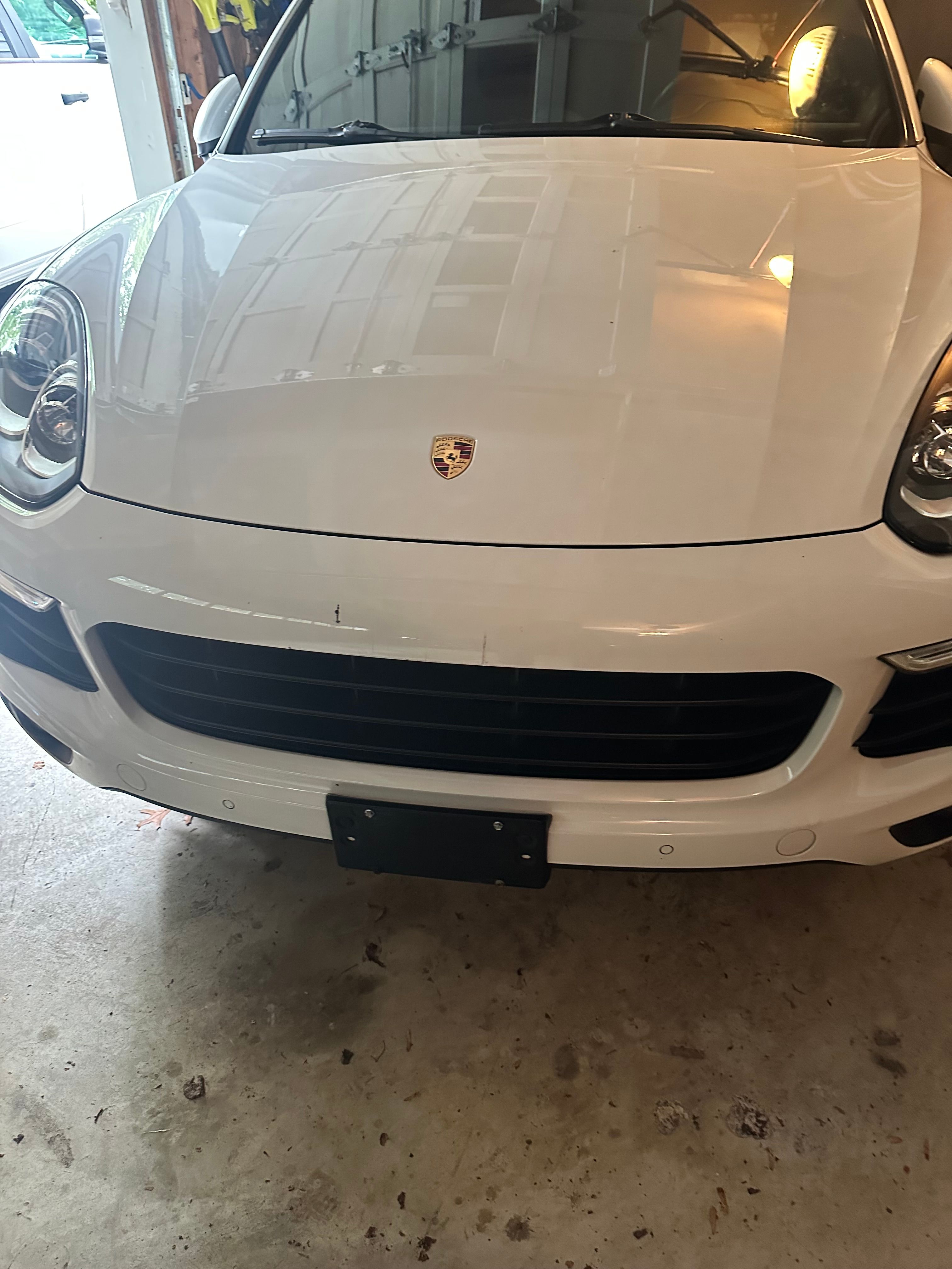 Used 2017 Porsche Cayenne S Platinum AWD/4WD image 11