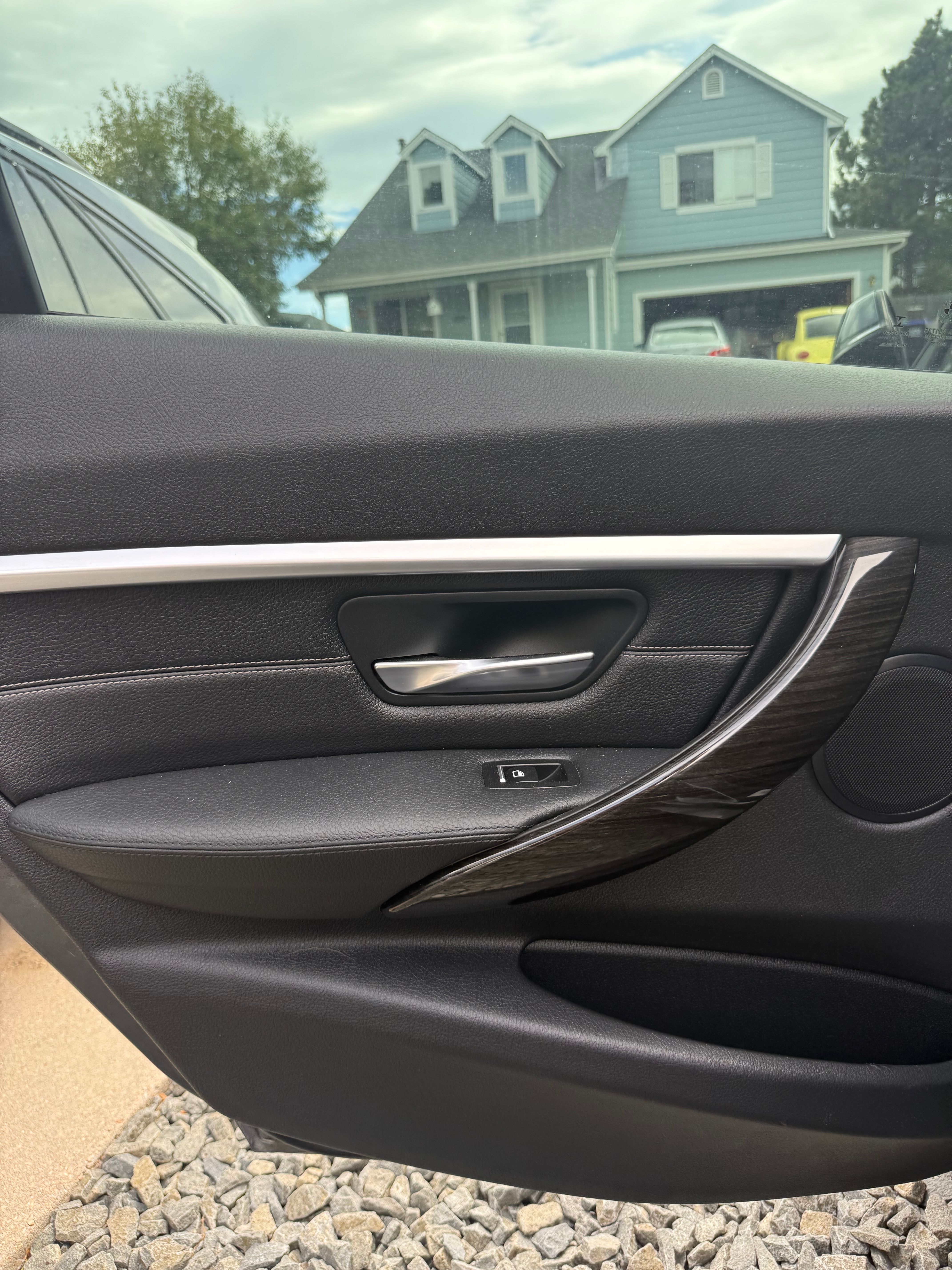 Used 2016 BMW 328i Sedan RWD image 12