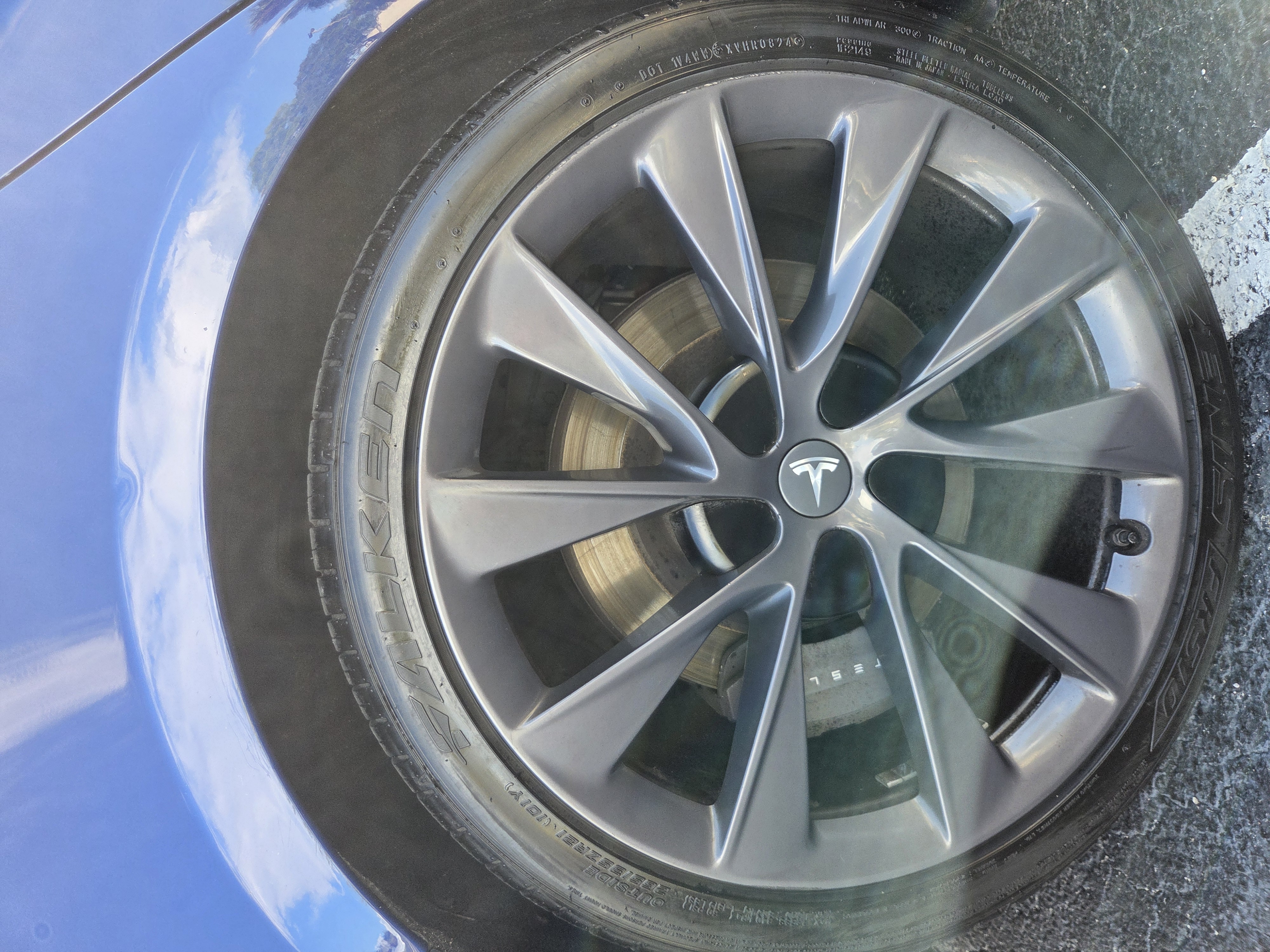 Used 2019 Tesla Model S Standard Range AWD/4WD image 24