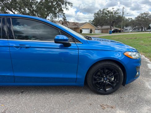 Used 2020 Ford Fusion SE w/ Equipment Group 151A image 12