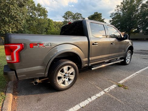 Used 2016 Ford F150 XLT w/ Equipment Group 302A Luxury AWD/4WD image 8