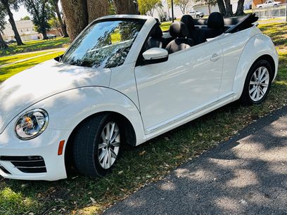 Used 2017 Volkswagen Beetle 1.8T SE