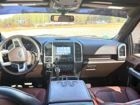 Used 2018 Ford F150 King Ranch w/ Equipment Group 601A Luxury image 21