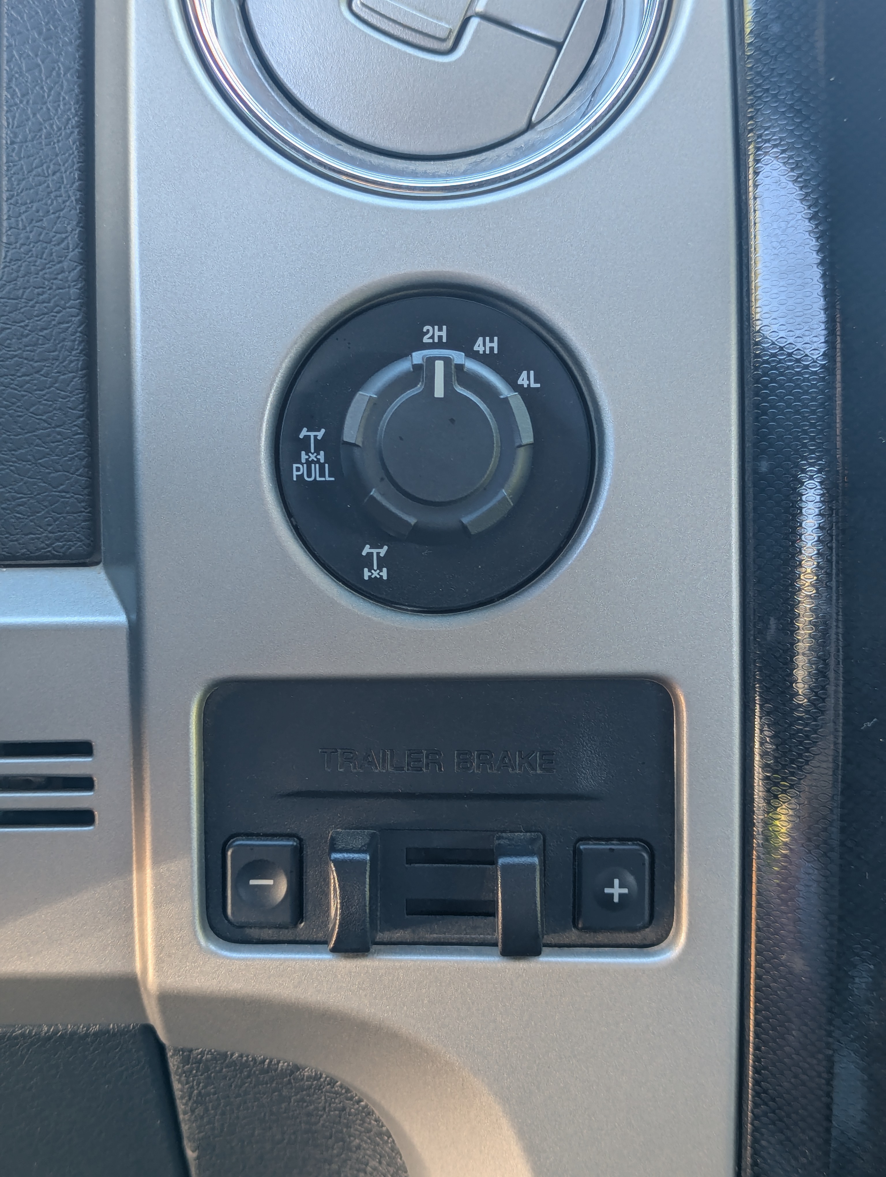 Used 2012 Ford F150 FX4 w/ FX Luxury Pkg AWD/4WD image 19