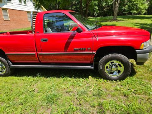 Used 1995 Dodge Ram 1500 Truck 4x4 Regular Cab image 17