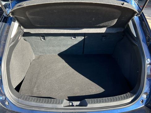 Used 2018 MAZDA MAZDA3 Grand Touring w/ Premium Equipment Package image 23