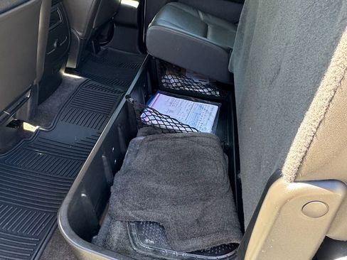 Used 2014 GMC Sierra 2500 Denali w/ Suspension Package, Off-Road image 15