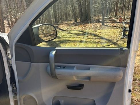 Used 2007 GMC Sierra 1500 W/T image 8