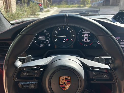 Used 2020 Porsche 911 Carrera image 10