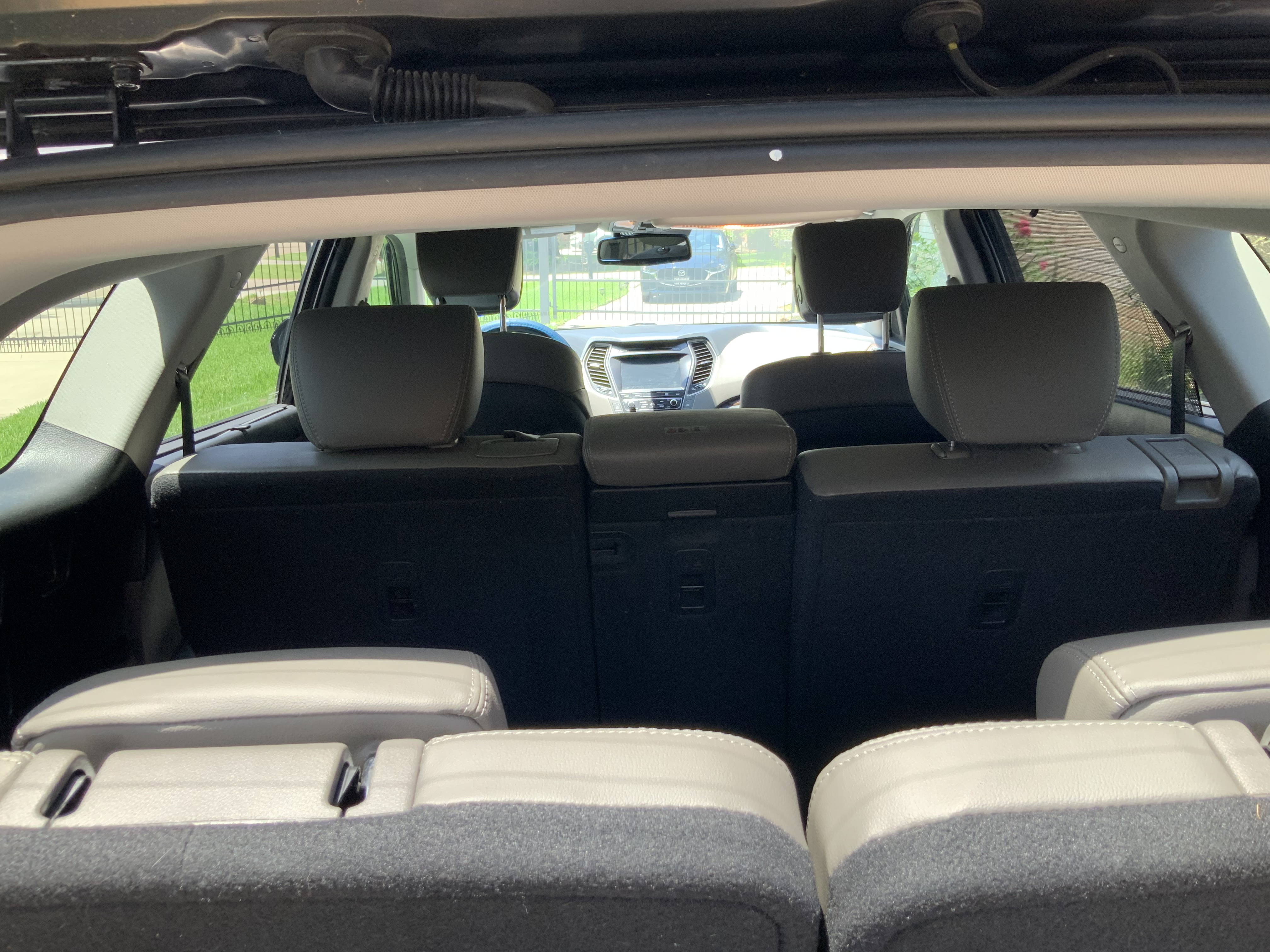 Used 2018 Hyundai Santa Fe FWD image 18