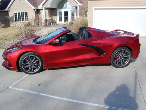 Used 2024 Chevrolet Corvette Stingray Preferred Conv w/ Z51 Performance Package image 8