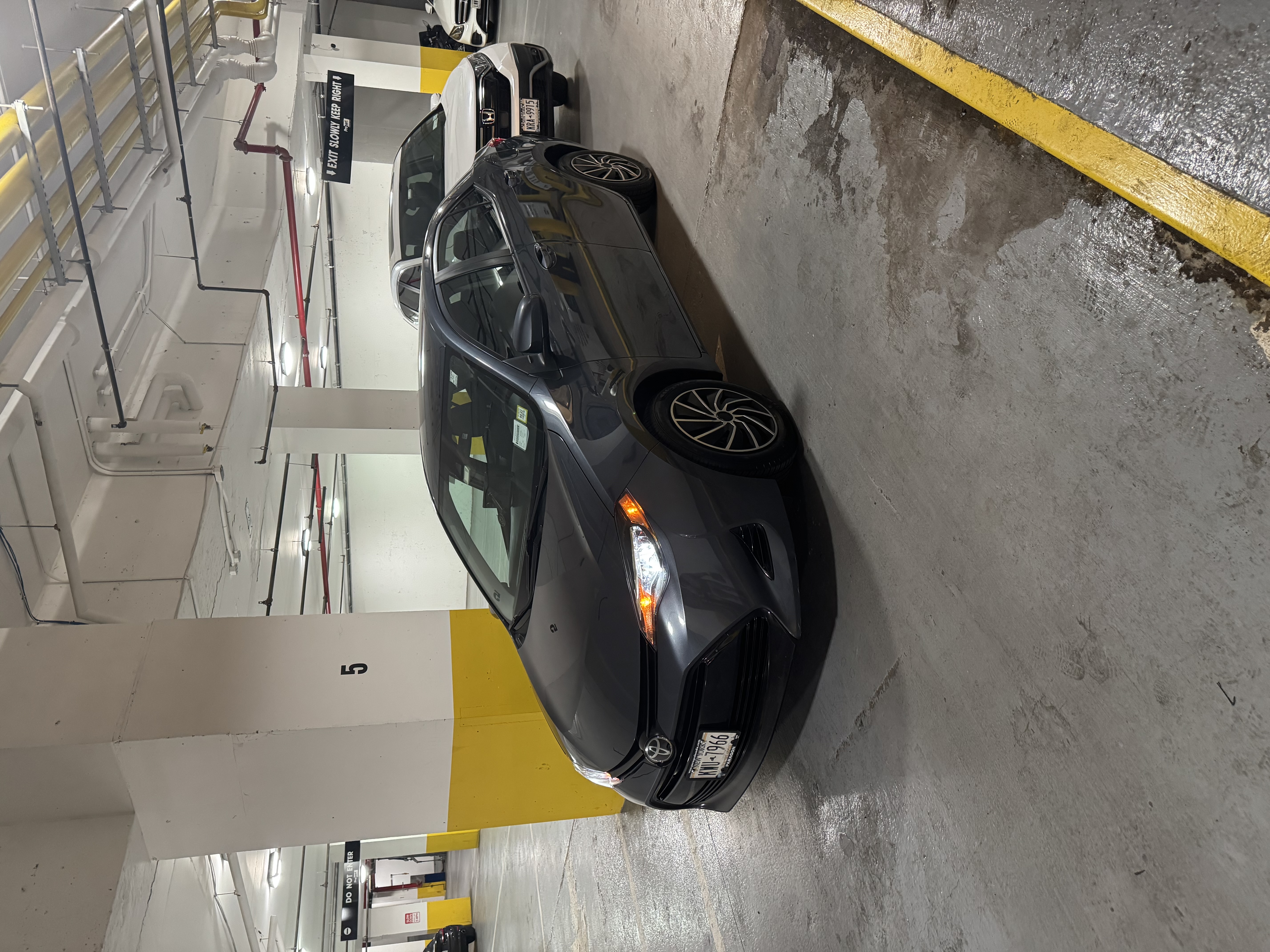 Used 2019 Toyota Corolla LE FWD image 5